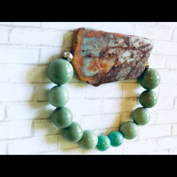 Jcrew, Beaded Bracelet With Accent Stone, Beautiful, New - Picture 3 of 3